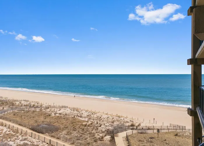 Oceanfront At High Point South Stunning Views & Steps To The Apartment